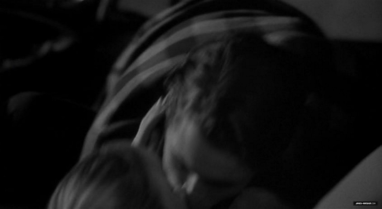 084.jpg