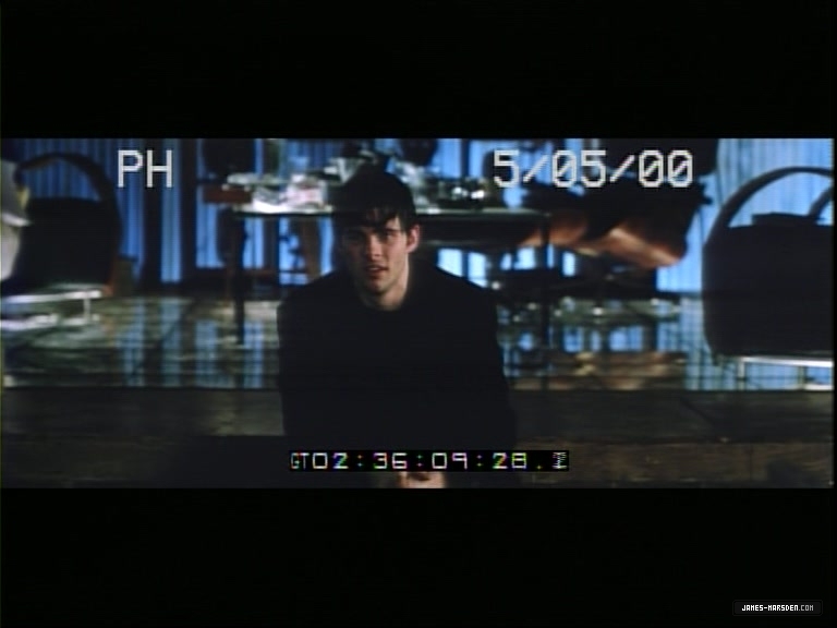 003.jpg