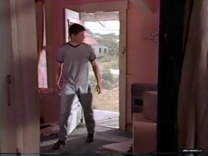 3857.jpg