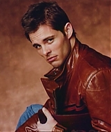 ally-james03.jpg